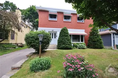 613 MANSFIELD Avenue, Carlingwood - Westboro and Area, ON K2A 2T3