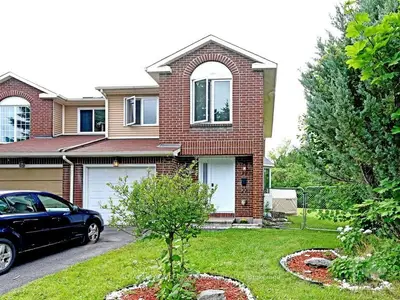 22 GLADECREST Court, South of Baseline to Knoxdale, ON K2H 9K4