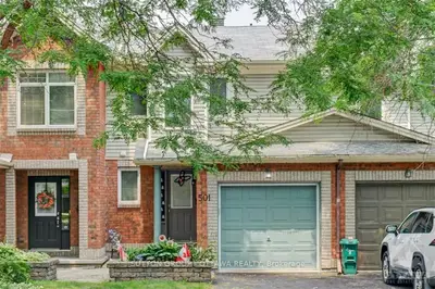501 LAWLER Crescent, Orleans - Cumberland and Area, ON K4A 3Y4