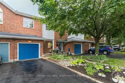 4332 WILDMINT Square, Blossom Park - Airport and Area, ON K1V 1N5
