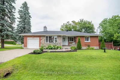 539 ALFRED Street, Pembroke, ON K8A 3C1