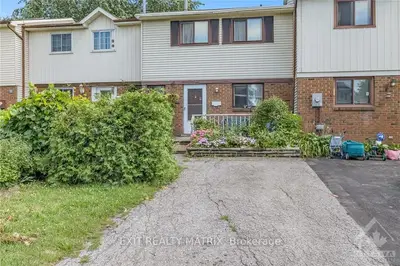 296 TULIP Crescent, Orleans - Cumberland and Area, ON K1E 2B1