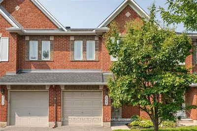 2026 BOISFRANC Circle, Orleans - Cumberland and Area, ON K4A 4Z6