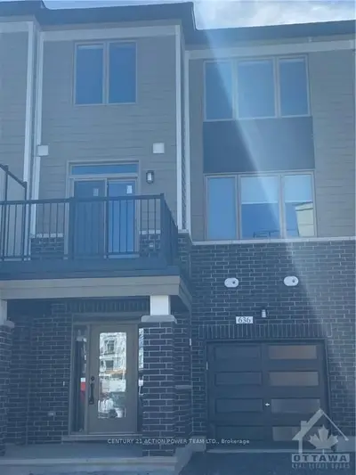 636 MAKWA, Manor Park - Cardinal Glen and Area, ON K1K 5A4