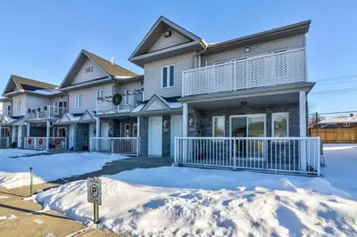 382 CECILE Boulevard 308, Hawkesbury, ON K6A 0A1