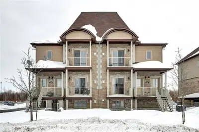 185 BOURDEAU Boulevard 3, The Nation, ON K0A 2M0