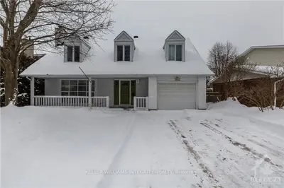 1852 APPLEFORD Street, Beacon Hill North - South and Area, ON K1J 6T4