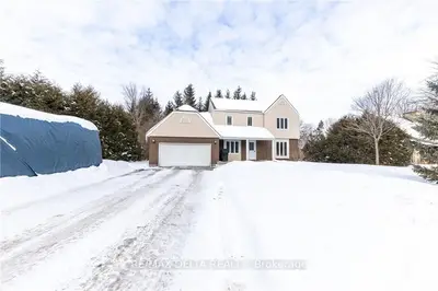 2345 OLD HIGHWAY 17 Road, Clarence-Rockland, ON K4K 1K7