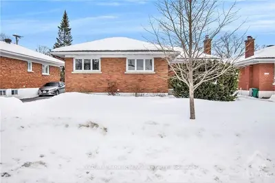 525 BROWNING Avenue, Alta Vista and Area, ON K1G 0T3
