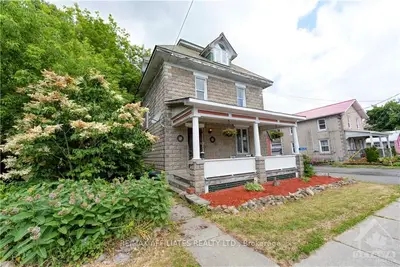 5525 OSGOODE MAIN Street, Greely - Metcalfe - Osgoode - Vernon and Area, ON K0A 2W0