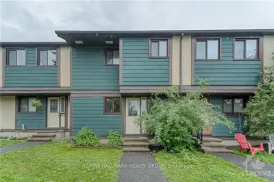 1685 MEADOWBROOK Road, Cyrville - Carson Grove - Pineview, ON K1B 4W6