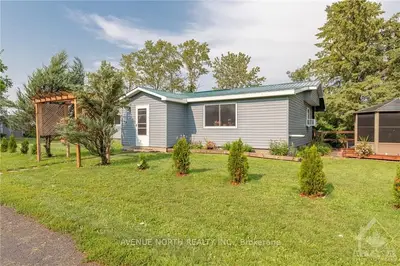 1285 COUNTY RD 31 Road, North Dundas, ON K0C 2K0