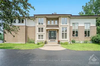 2945 QUILLIVAN Lane, Orleans - Cumberland and Area, ON K4C 1A9