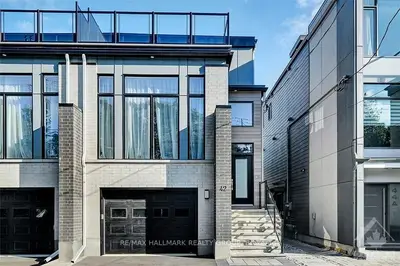 42 BYRON Avenue, Tunneys Pasture and Ottawa West, ON K1Y 3J1