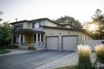 1874 FAIRBANKS Avenue, Alta Vista and Area, ON K1H 5X7