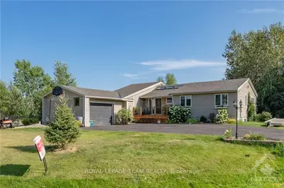 15 WHITE BIRCH Drive, North Grenville, ON K0G 1J0