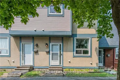 3418 PAUL ANKA Drive, Hunt Club - Windsor Park Village and Area, ON K1V 0C9