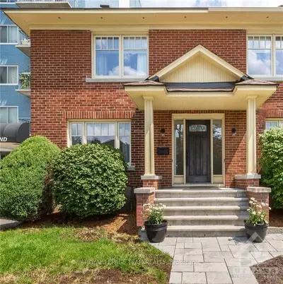 203 HOLLAND Avenue, Tunneys Pasture and Ottawa West, ON K1Y 0Y3