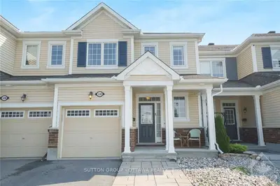 530 MEADOWCREEK Circle, Kanata, ON K2M 0J9
