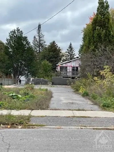 278 Spencer Street, Tunneys Pasture and Ottawa West, ON K1Y 2R2