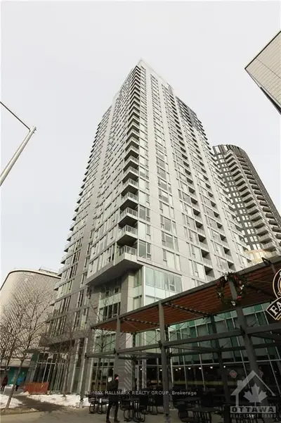 179 METCALFE Street 1810, Ottawa Centre, ON K2P 0W1