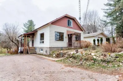 27 CIVIC Street, Killaloe, Hagarty and Richards, ON K0J 2A0