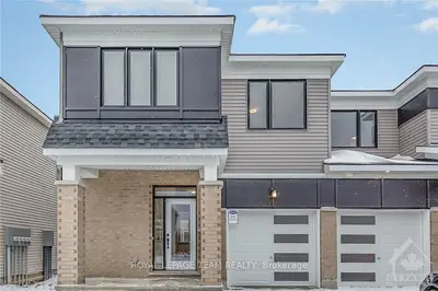 42 BERMONDSEY Way, Stittsville - Munster - Richmond, ON K2S 2Y7