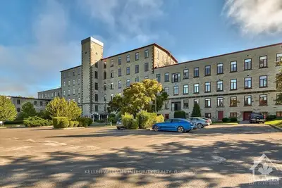 1 ROSAMOND Street 312, Mississippi Mills, ON K0A 1A0