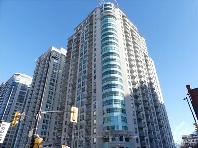 200 RIDEAU Street 1904, Lower Town - Sandy Hill, ON K1N 5Y1