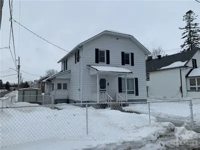 188 NELSON Street, Hawkesbury, ON K6A 1L8