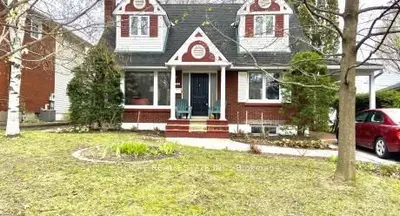 132 CROCUS Avenue, Alta Vista and Area, ON K1H 6E6