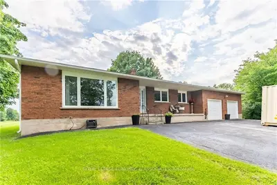 239 MCPEAK Line, Admaston/Bromley, ON K0J 1K0