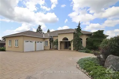 1092 RIVER Road, Manotick - Kars - Rideau Twp and Area, ON K4M 1B4
