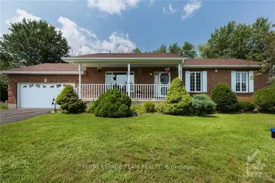 3022 NATIONVIEW Drive, North Dundas, ON K0E 1W0
