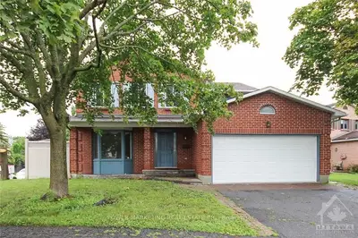 1521 BLOHM Drive, Hunt Club - South Keys and Area, ON K1G 4P4