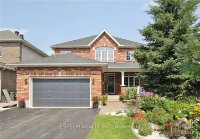 10 MANNING Court, Kanata, ON K2K 3N3