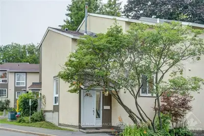 1390 LASSITER Terrace, Beacon Hill North - South and Area, ON K1J 8N3