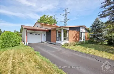 133 WOODFIELD Drive, Tanglewood - Grenfell Glen - Pineglen, ON K2G 0A1
