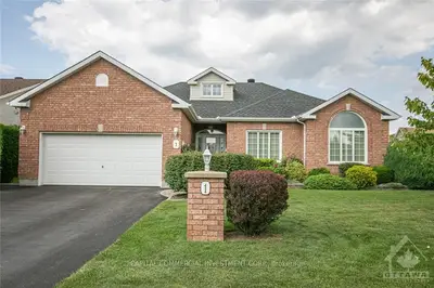 1 GRAPHITE Road, Stittsville - Munster - Richmond, ON K2S 1Y5