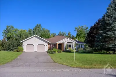 1280 Ben Royal Avenue, Greely - Metcalfe - Osgoode - Vernon and Area, ON K4P 1A3