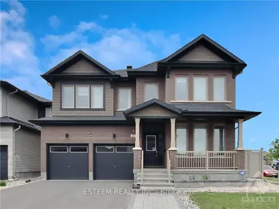 385 SERENADE Crescent, Blossom Park - Airport and Area, ON K1X 0B9