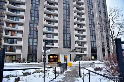1025 RICHMOND Road 1205, Woodroffe, ON K2B 8G8