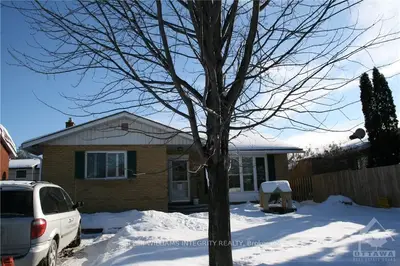 658 Dan Avenue, Cyrville - Carson Grove - Pineview, ON K1K 1G2