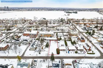1316 DORCHESTER Avenue, Carlington - Central Park, ON K1Z 8E7