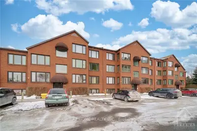 1972 ST LAURENT Boulevard 303, Elmvale Acres and Area, ON K1G 4L5
