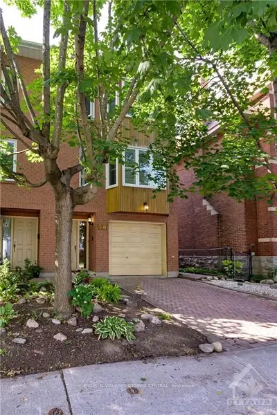 36 FOSTER Street, West Centre Town, ON K1Y 3J4