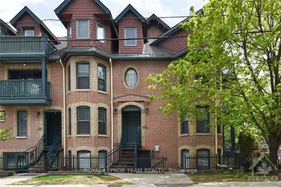 220 WILBROD Avenue 1, Lower Town - Sandy Hill, ON K1N 6L6
