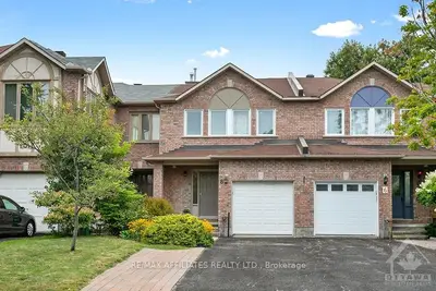 8 Westpointe Crescent, South Of Baseline To Knoxdale, On K2g 5z1