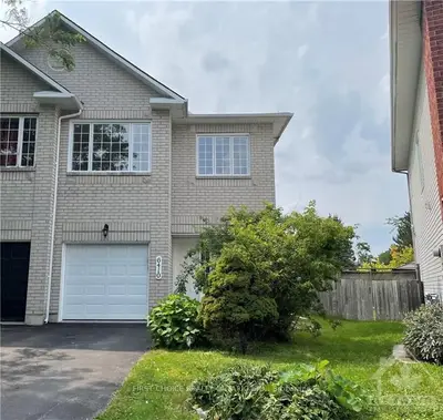 6410 Sablewood Place, Orleans - Convent Glen and Area, ON K1C 7L7