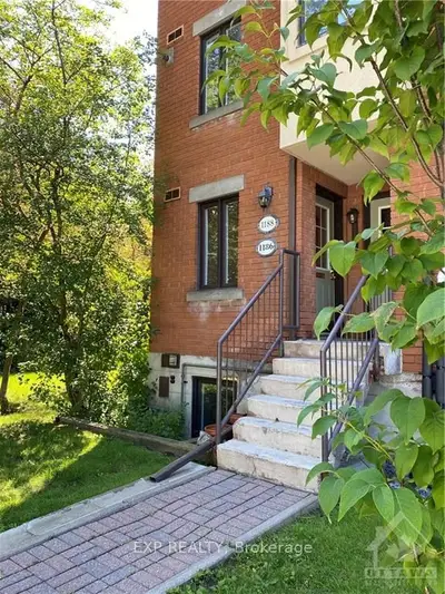 1188 BLASDELL Avenue, Manor Park - Cardinal Glen and Area, ON K1K 4H5